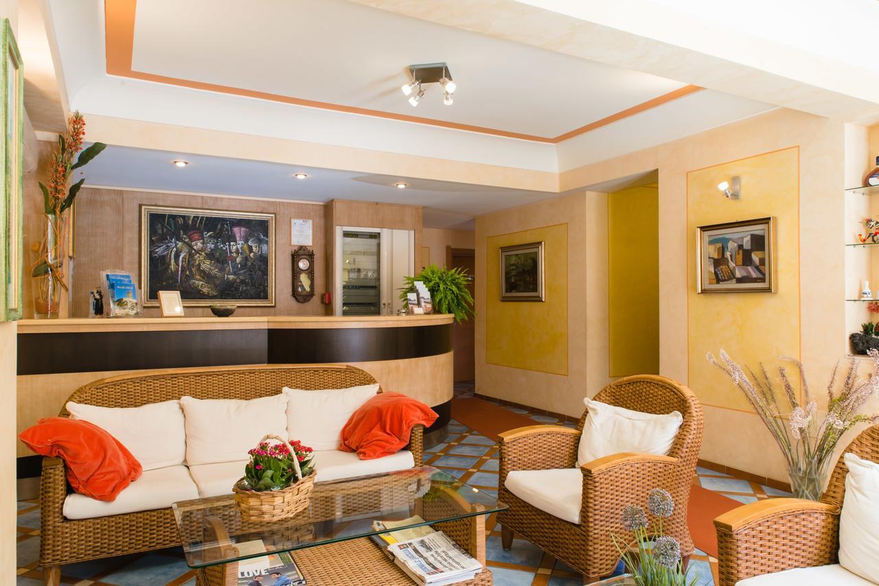 Hotel Villa Mare Altavilla Milicia Zewnętrze zdjęcie