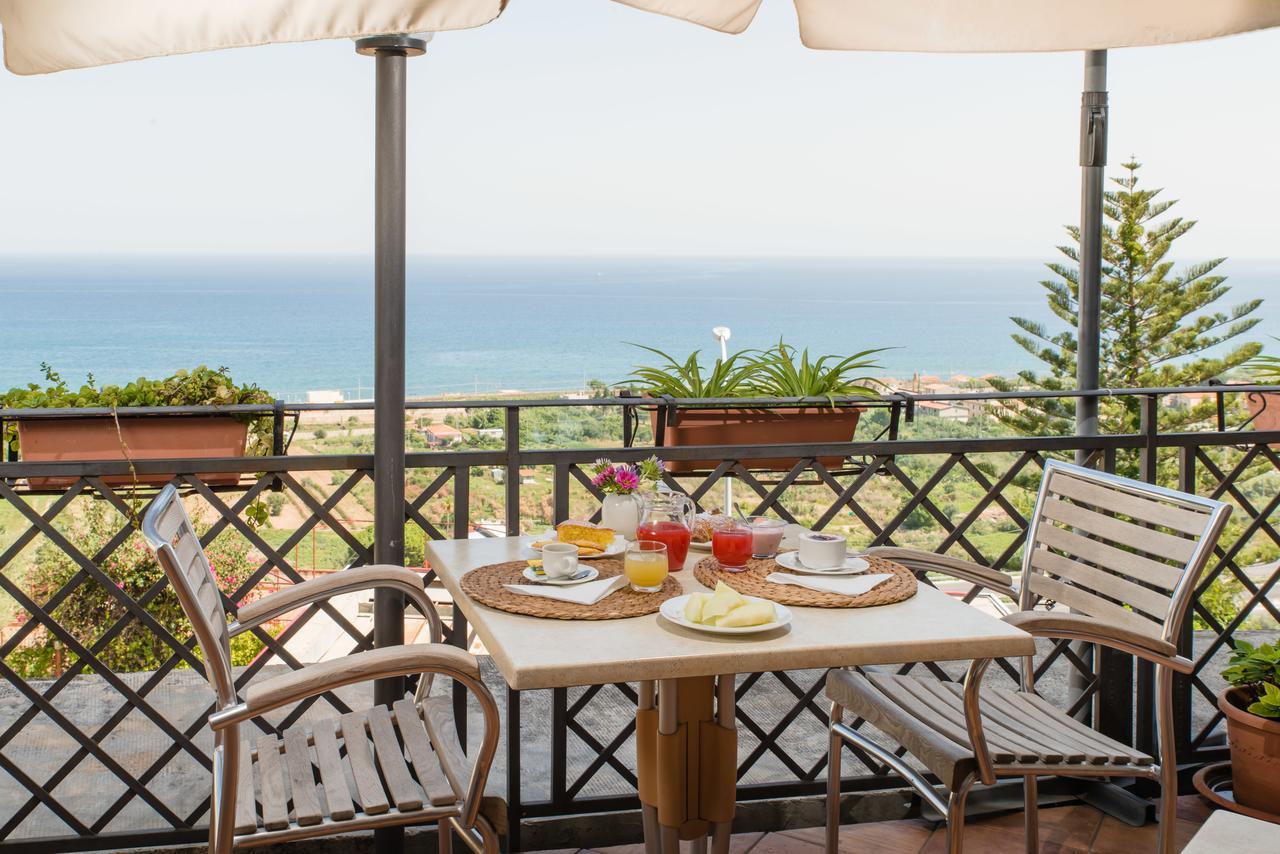 Hotel Villa Mare Altavilla Milicia Zewnętrze zdjęcie