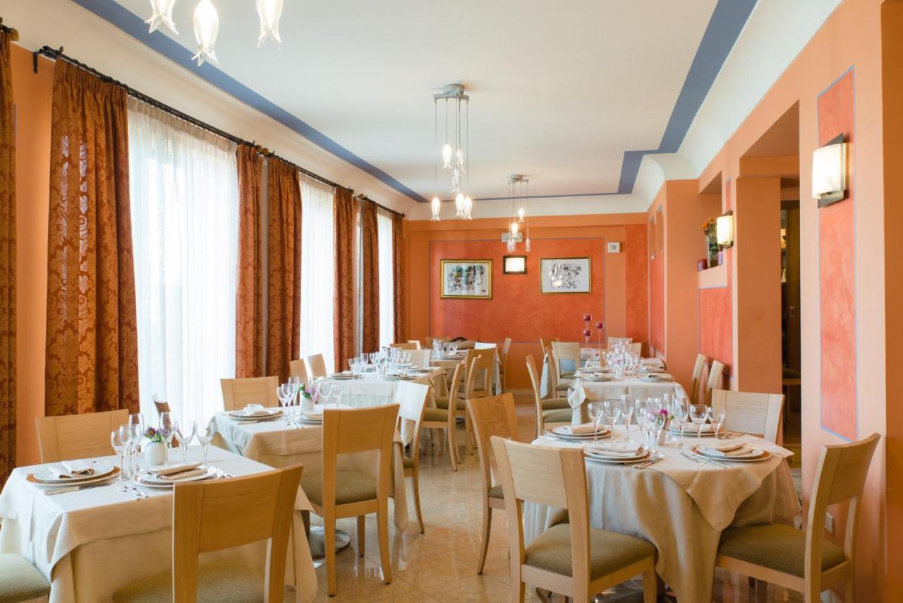Hotel Villa Mare Altavilla Milicia Zewnętrze zdjęcie